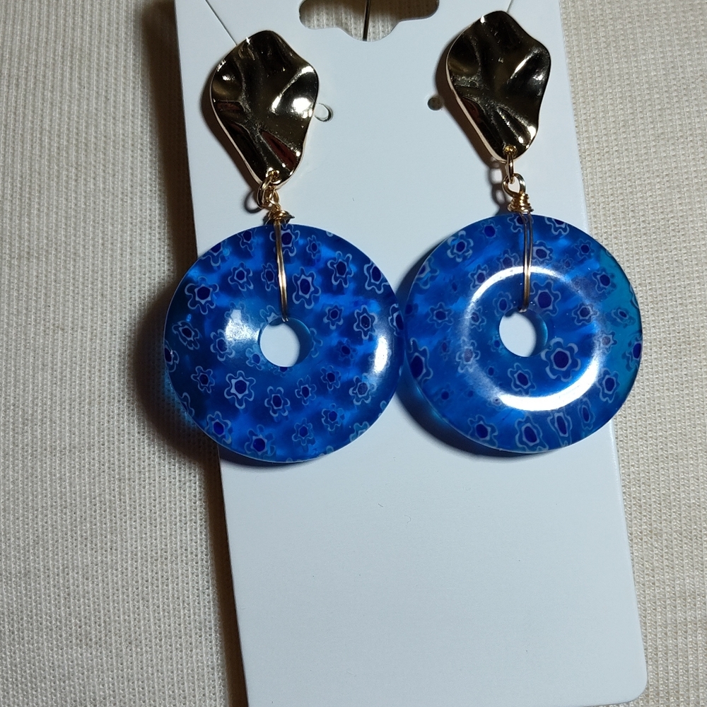 Strong Blue Lucite Gold Hoop Earrings NWOT
